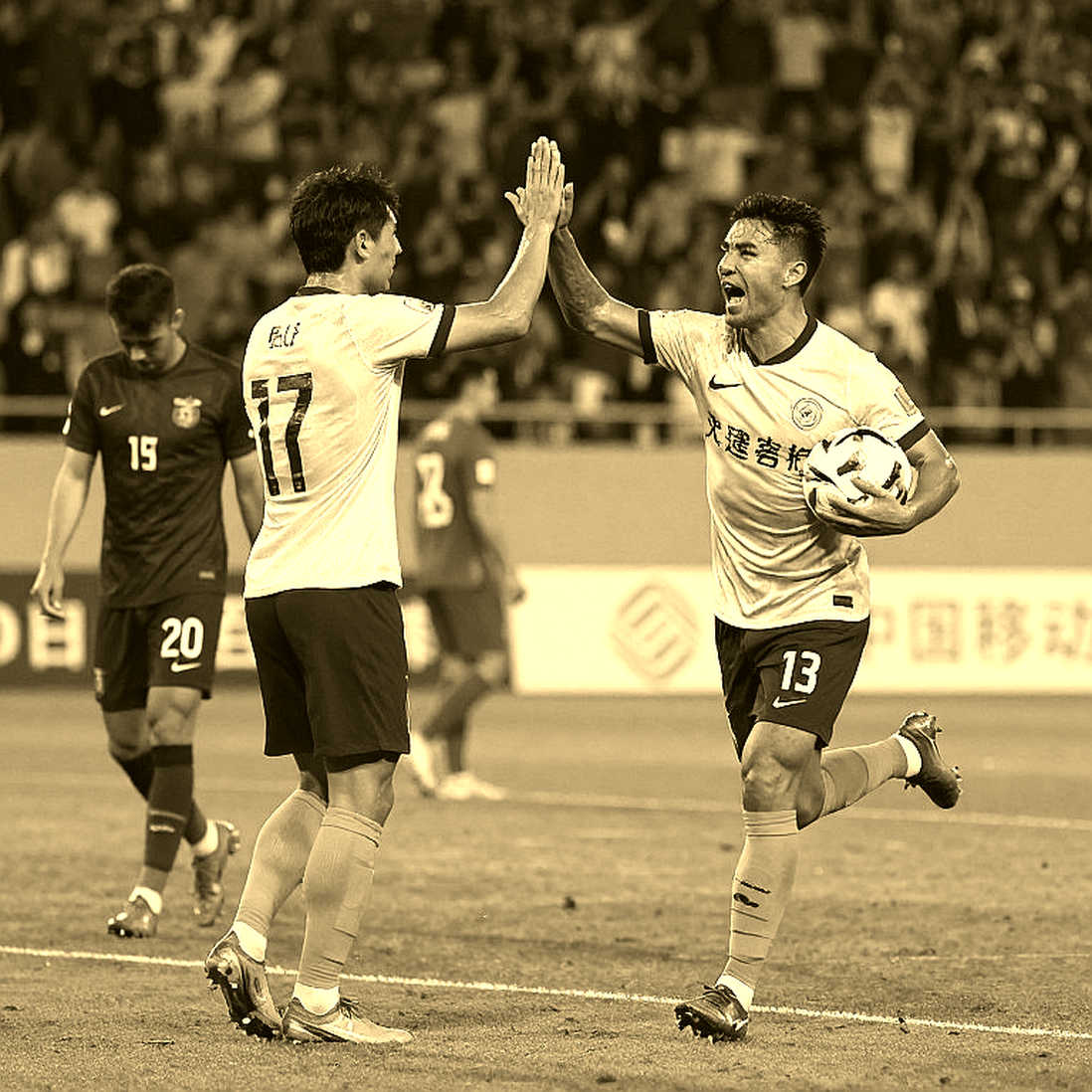 Malaysia 1-0 Việt Nam: Đổi chiều cảm xúc, chưa đổi chiều thế cục