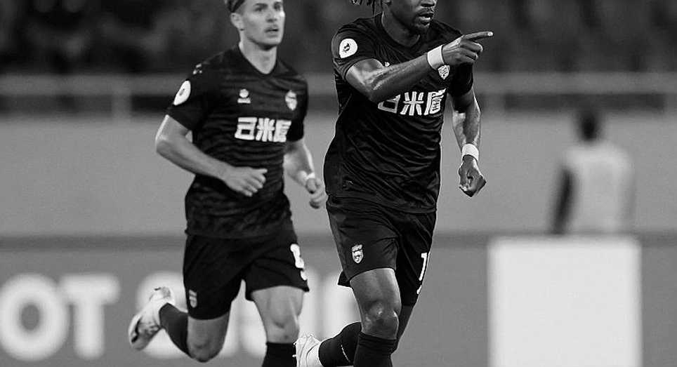 Bóng đá Việt Nam và bài toán minh bạch dữ liệu: Từ VAR ở V.League đến sổ sách câu lạc bộ