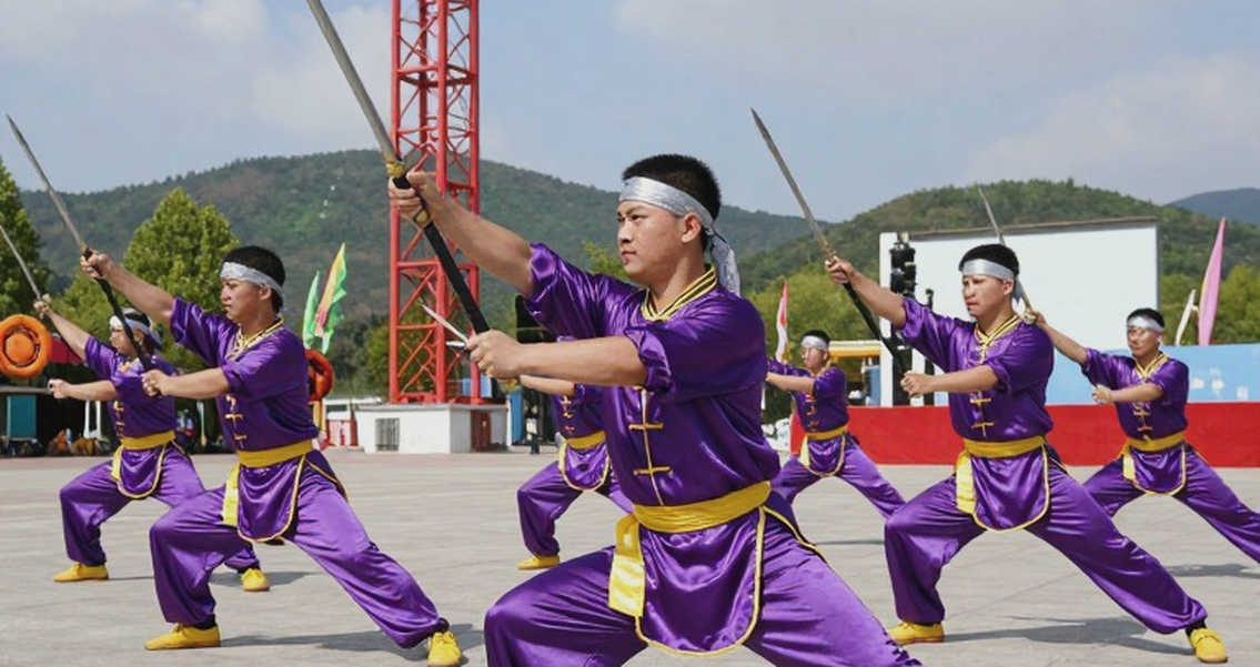 Paritosh và khe cửa hẹp nhất Nagoya: Người Ấn Độ đi tiếp ở Asian Games bằng đúng cuốn luật