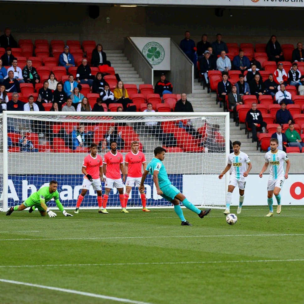 Dữ liệu kỷ luật V.League: vì sao đội khách lĩnh thẻ nhiều hơn đội chủ nhà